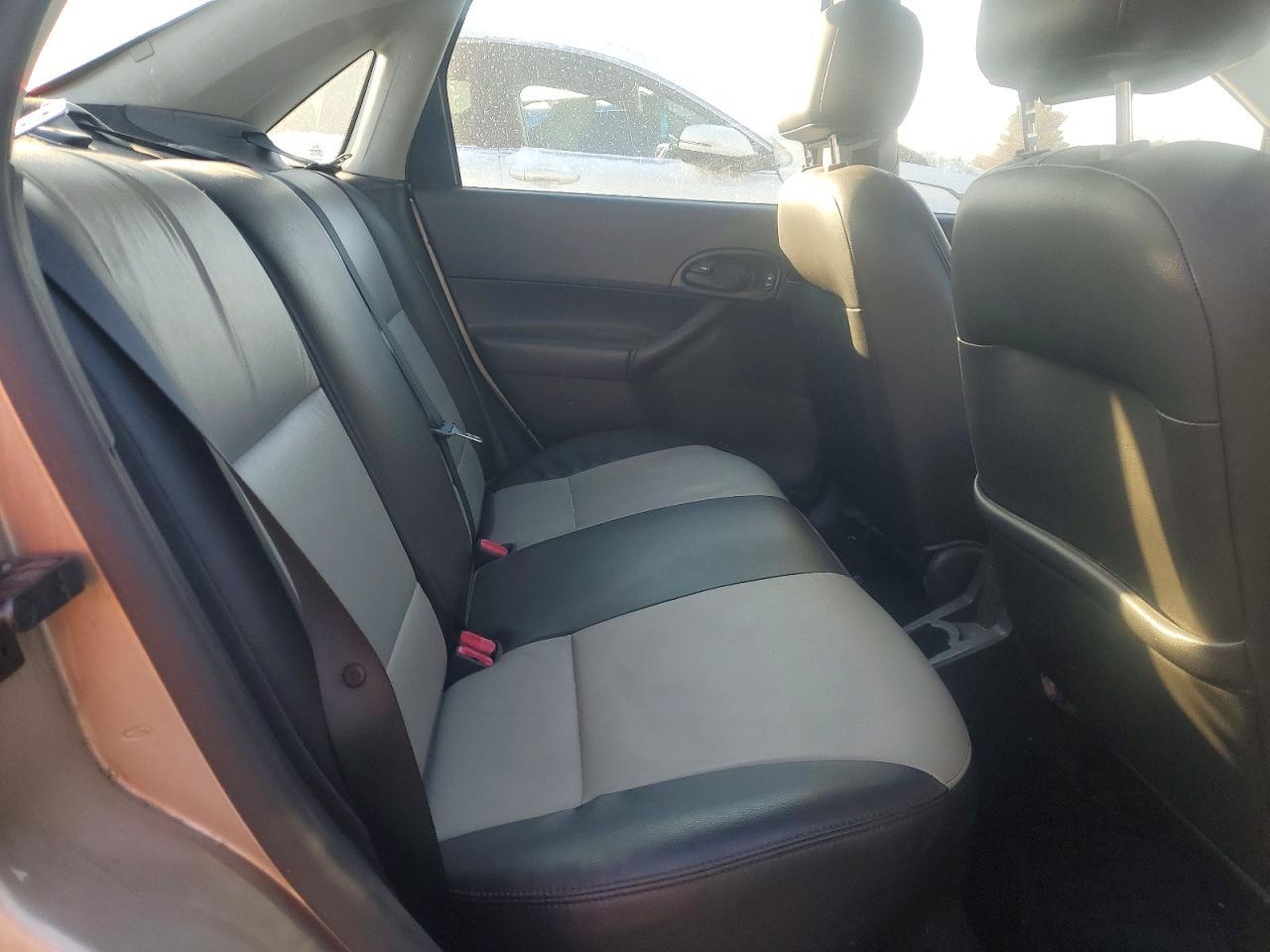 2007 Ford Focus ZX4
