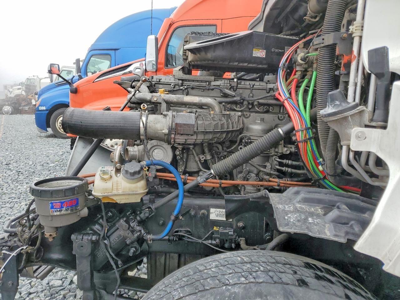 2018 Freightliner Cascadia 1-semi Truck