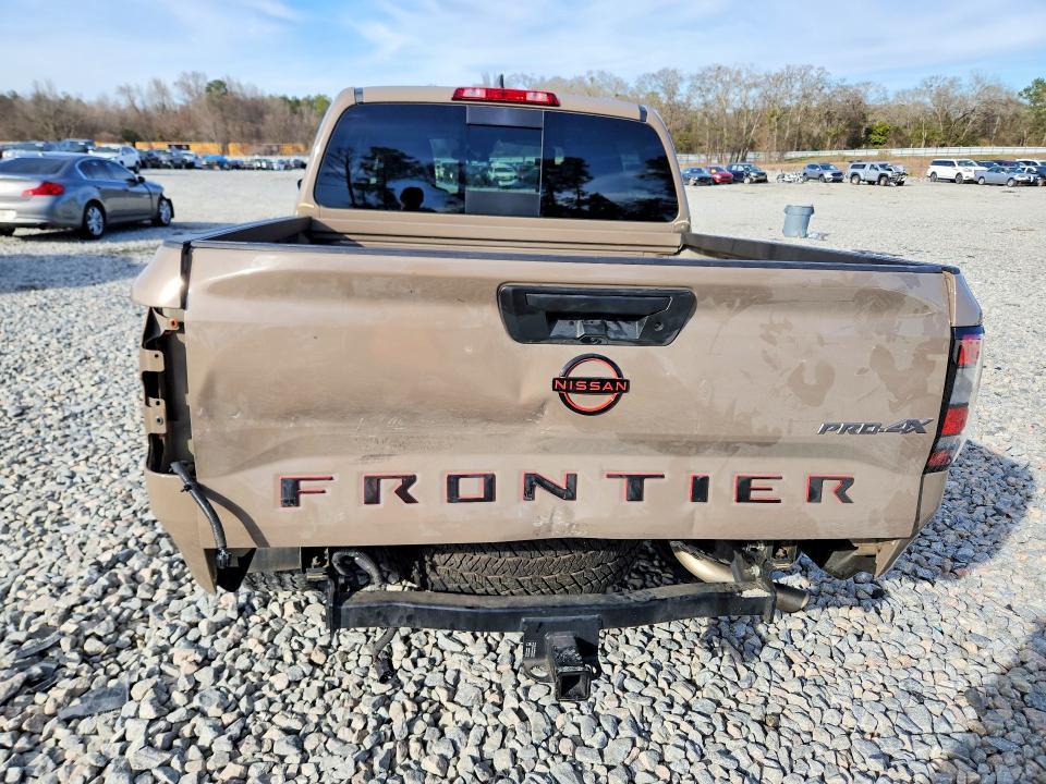 2023 Nissan Frontier s