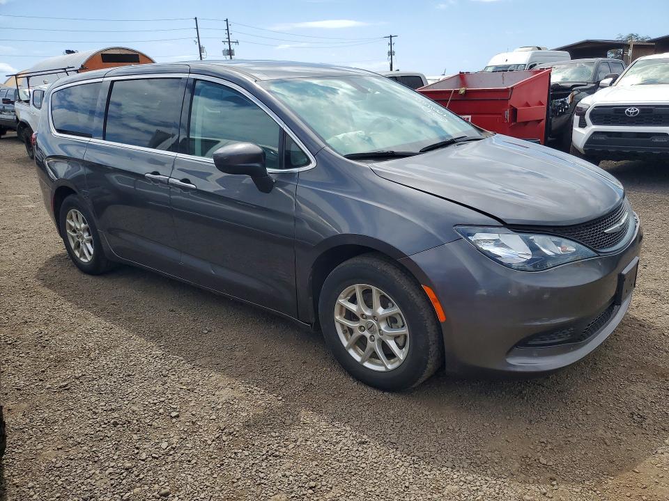 2022 Chrysler Voyager lx