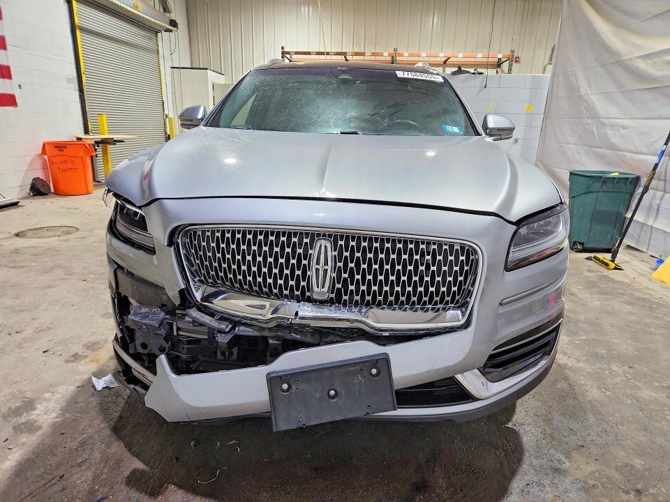 2020 Lincoln Nautilus Reserve