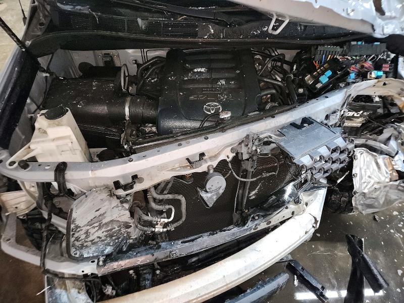 2018 Toyota Tundra Crewmax SR5