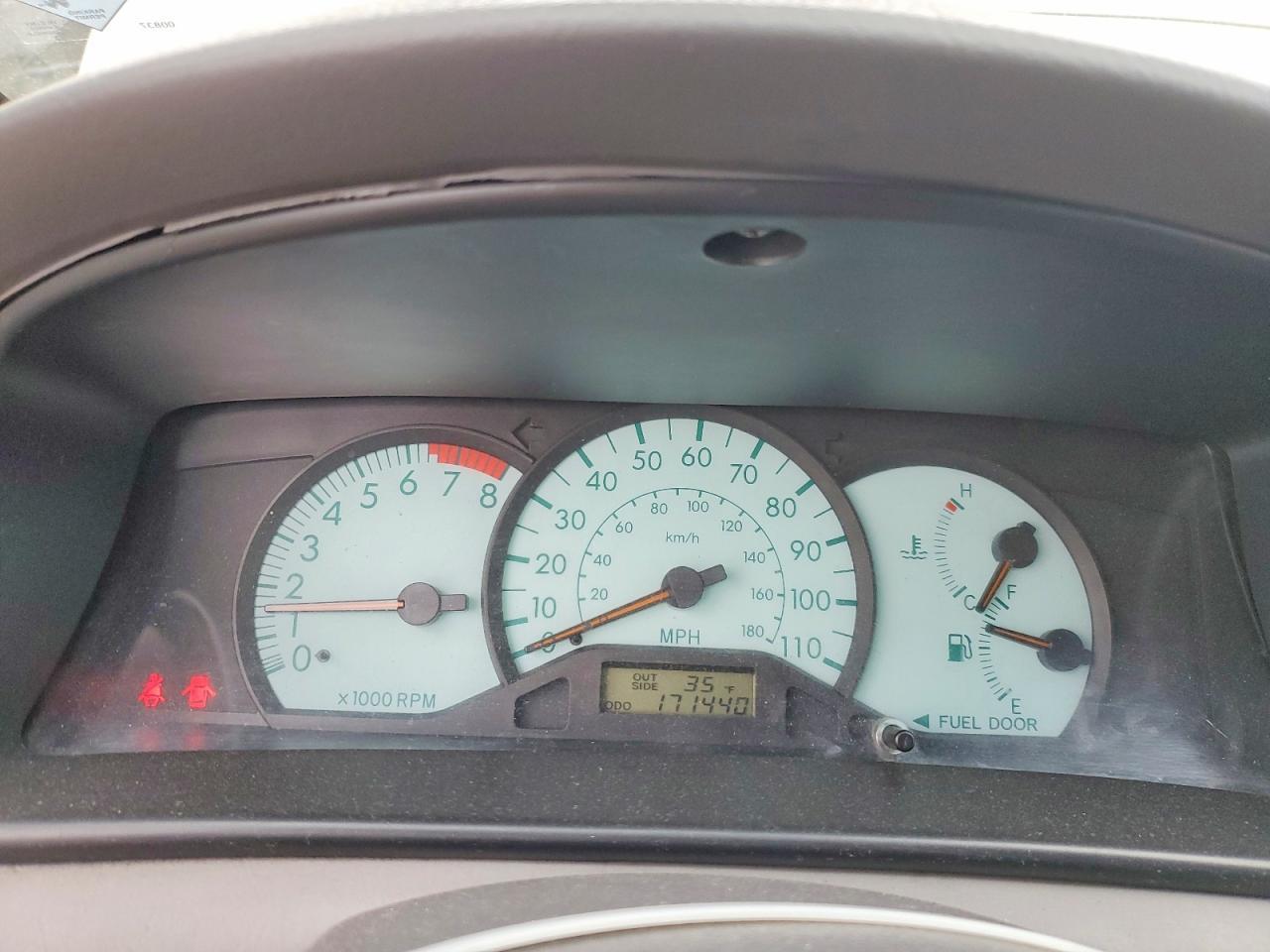 2004 Toyota Corolla ce