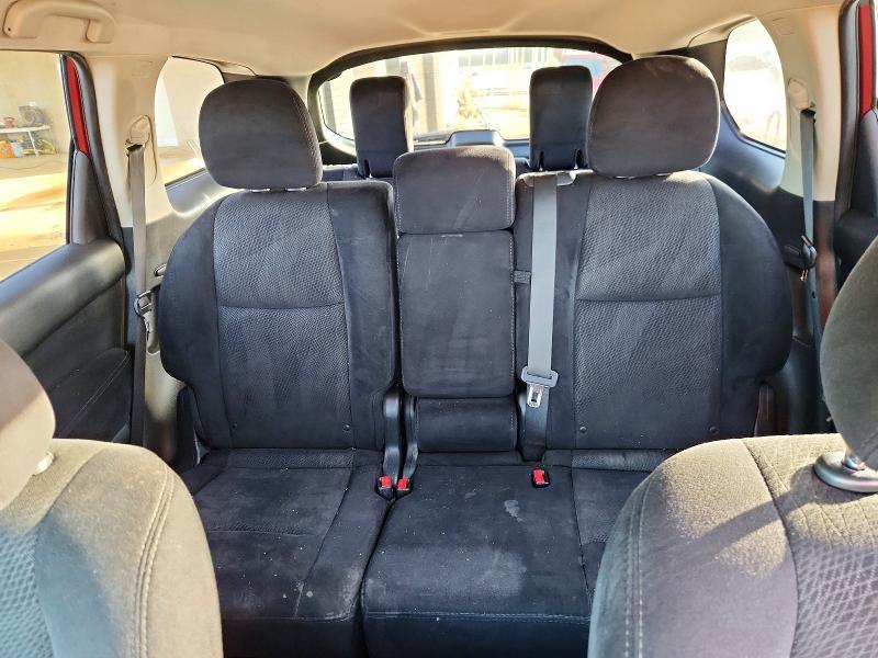 2016 Nissan Pathfinder s