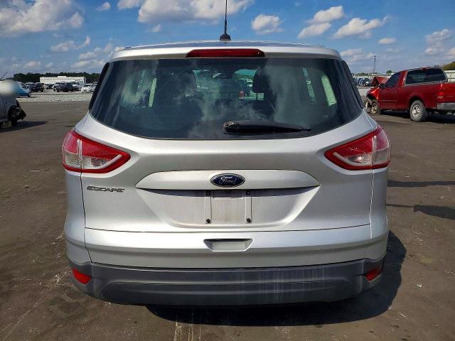 2016 Ford Escape s