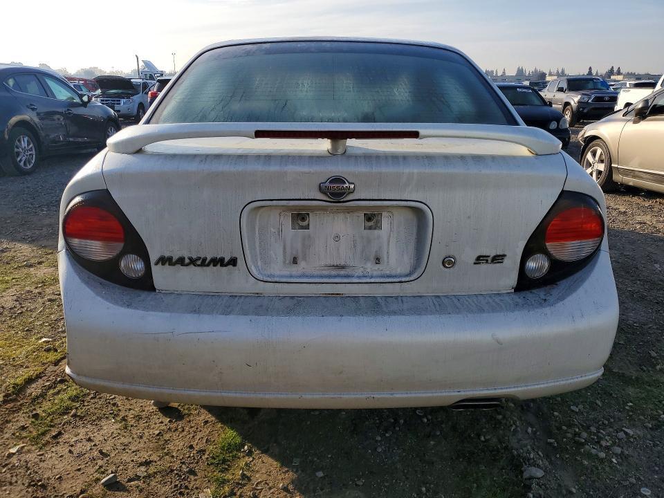 2001 Niss Maxima gxe