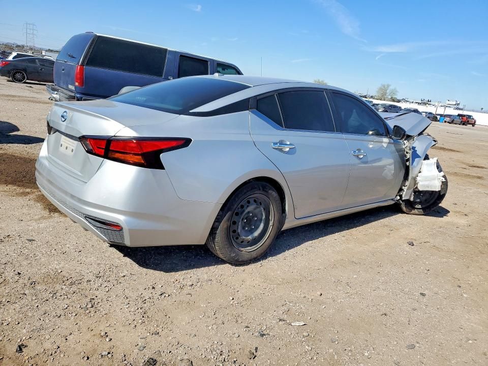 2020 Nissan Altima s