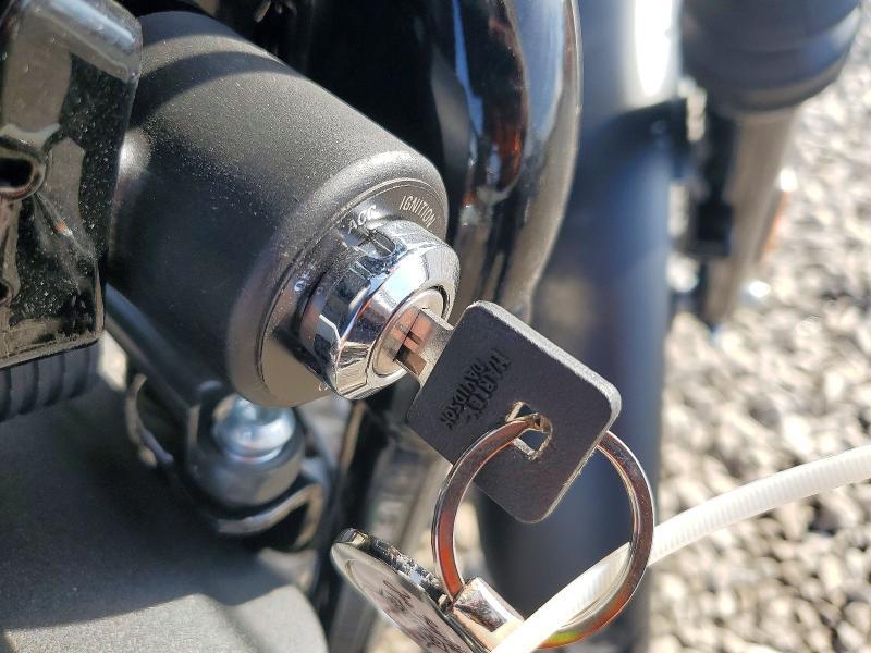 2022 Harley-Davidson XL883 N