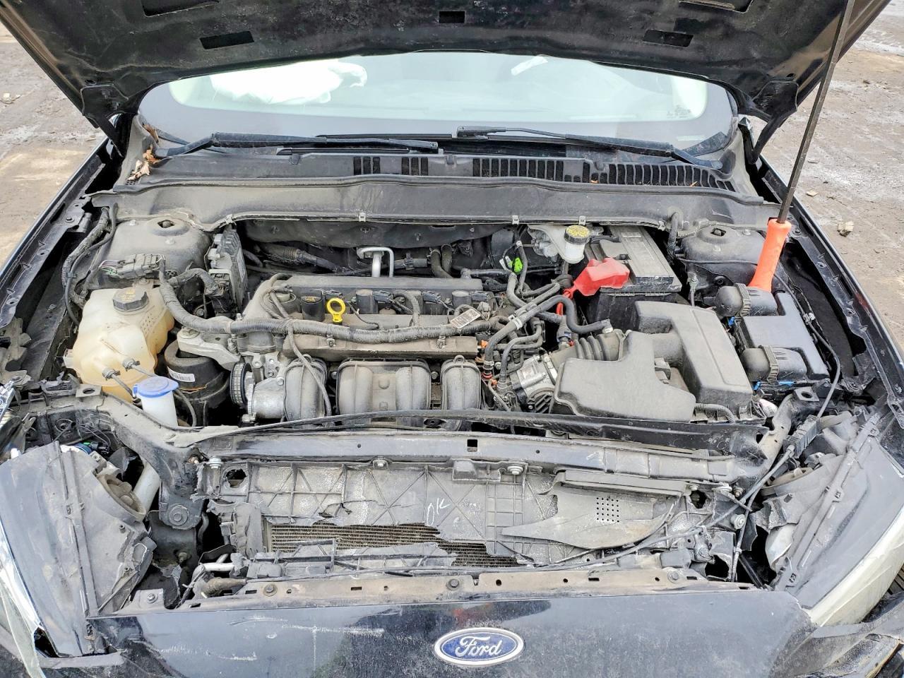 2019 Ford Fusion s