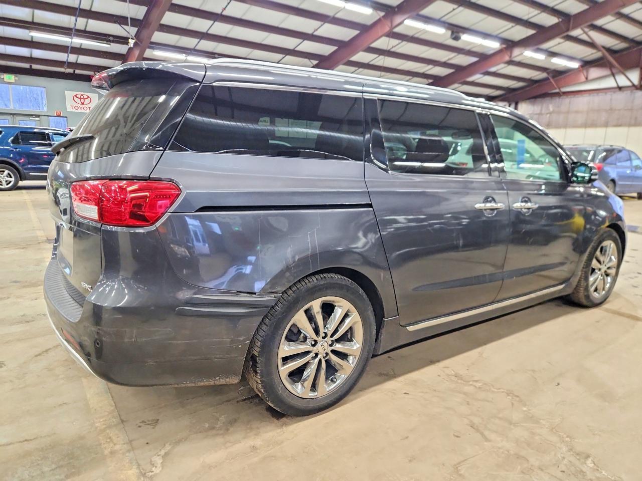 2018 KIA Sedona sxl