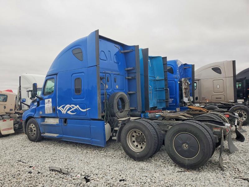 2020 Freightliner Cascadia 126 Semi Truck