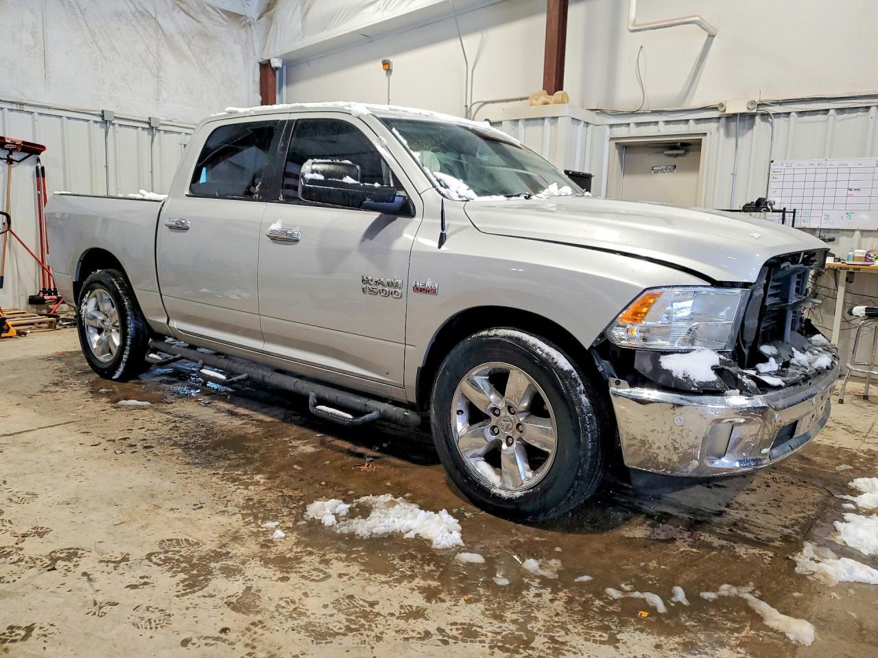 2016 Dodge Ram 1500 slt