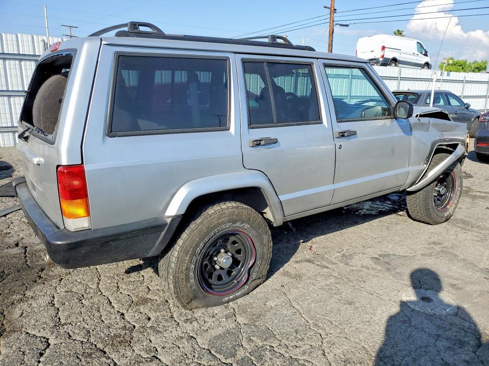 2001 Jeep Cherokee Sport