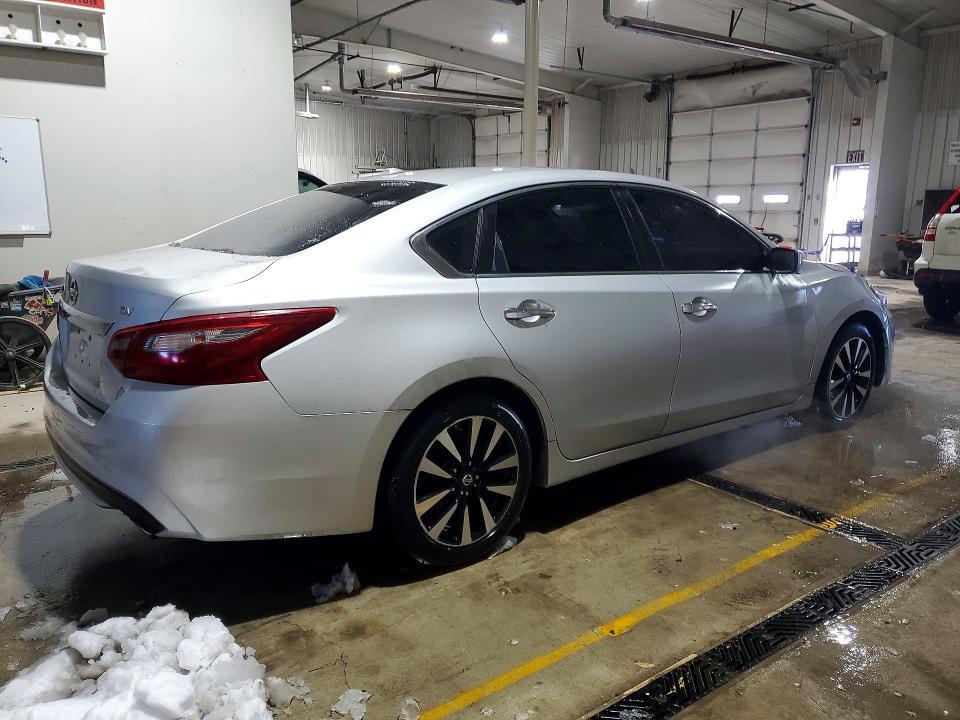 2018 Niss Altima 2.5