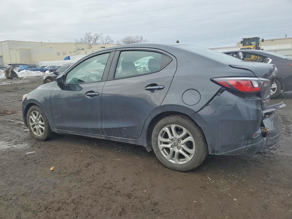2017 Toyota Yaris ia Base