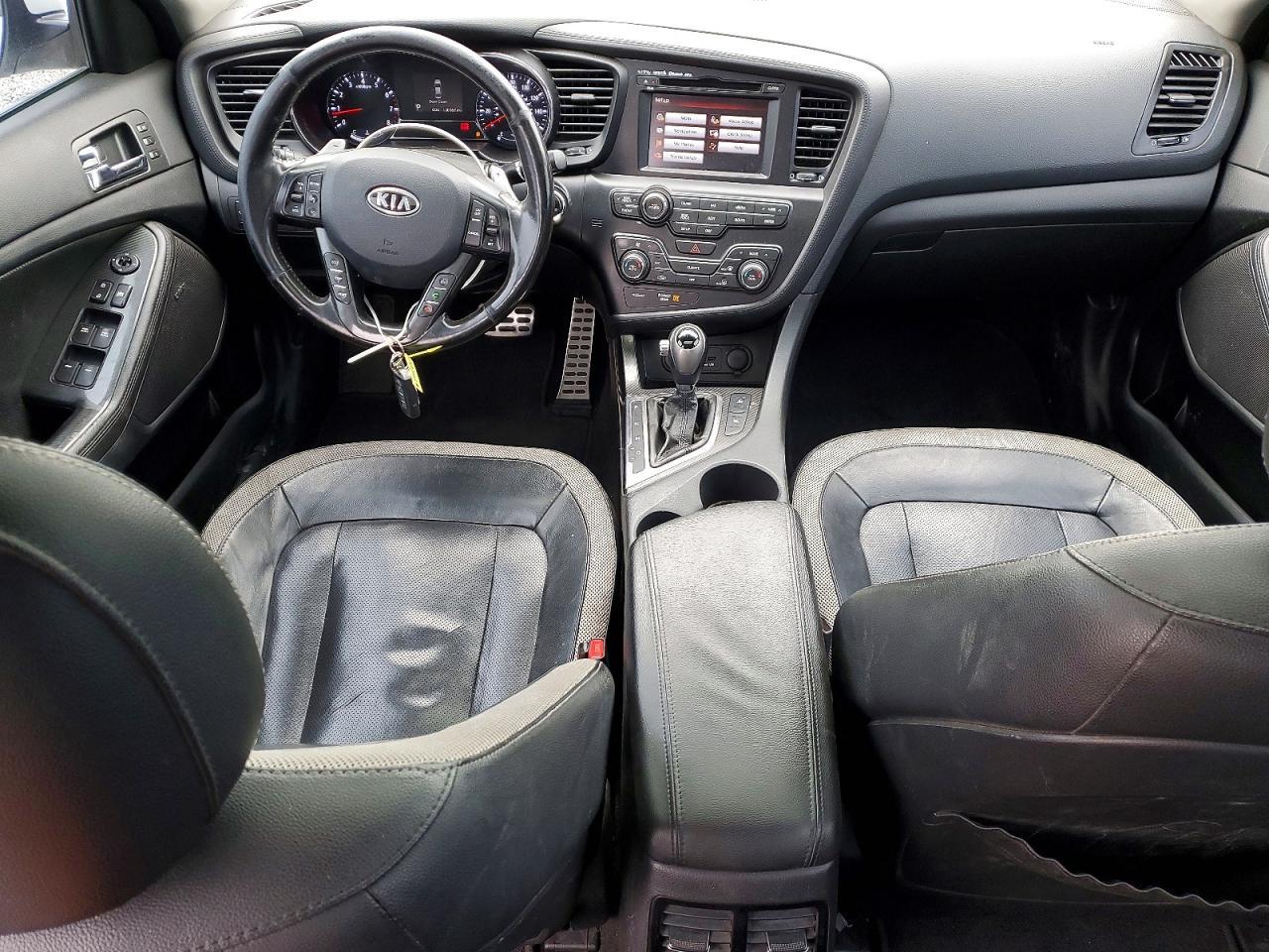 2011 KIA Optima sx
