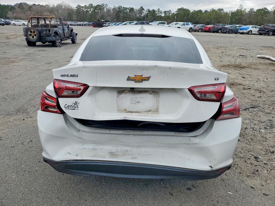 2019 Chev Malibu lt