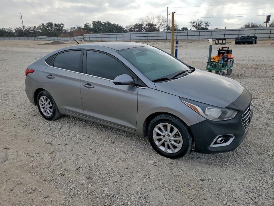2021 Hyundai Accent se