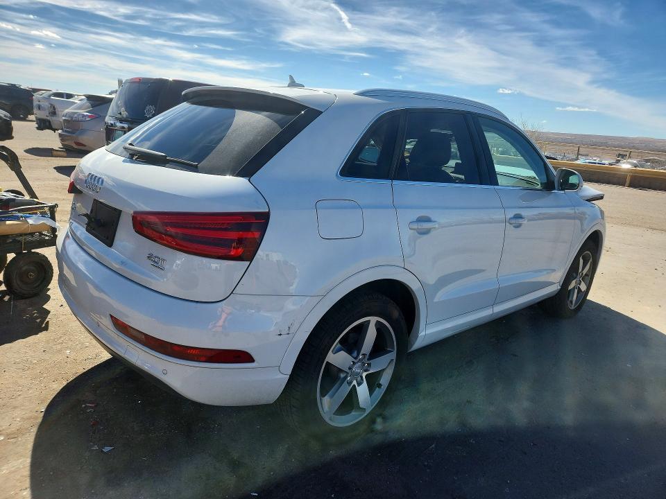 2015 Audi Q3 Prestige