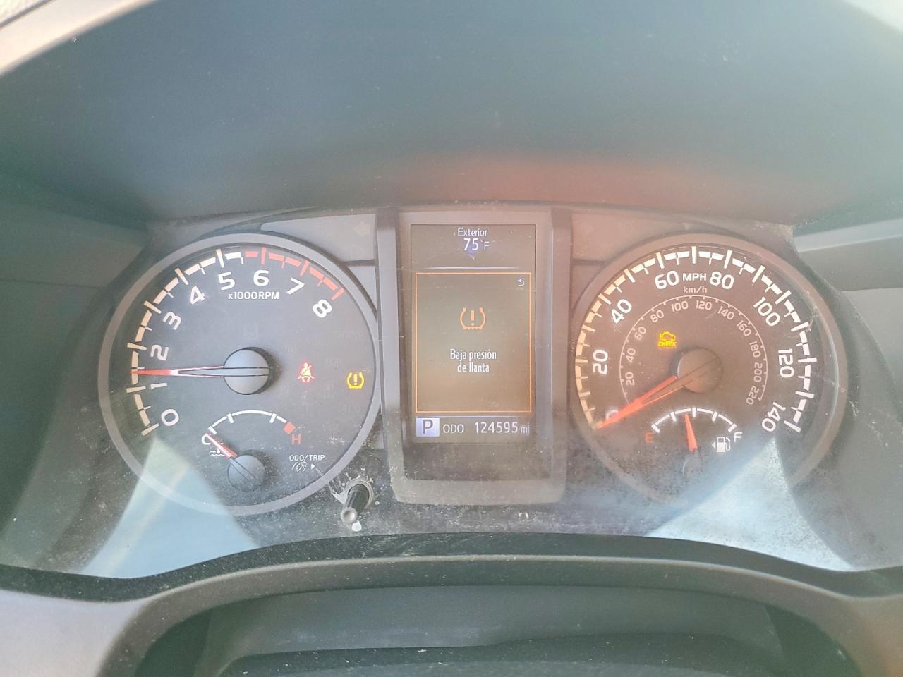 2019 Toyota Tacoma SR
