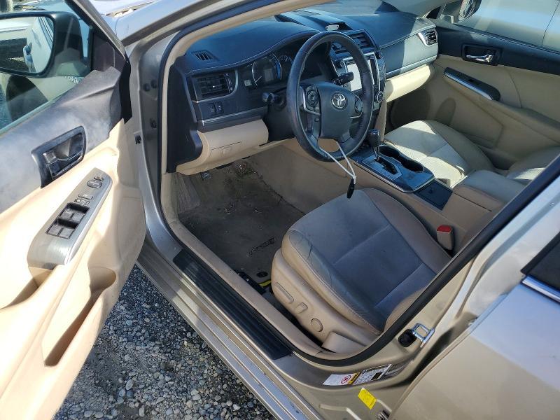 2014 Toyota Camry Hybrid