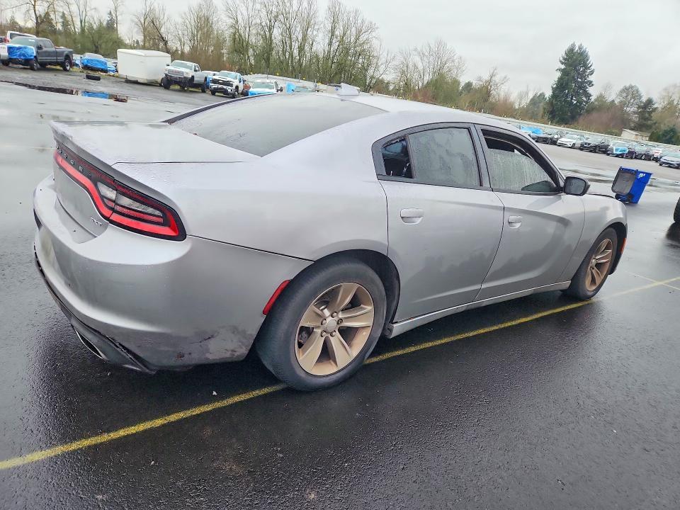 2015 Dodge Charger sxt