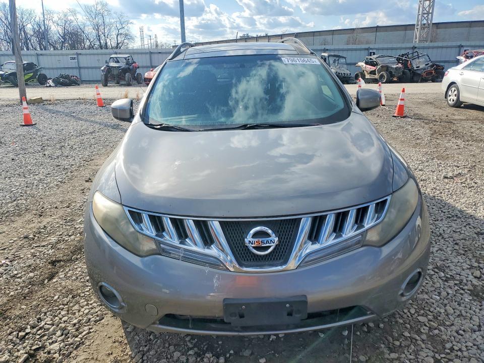 2009 Nissan Murano s