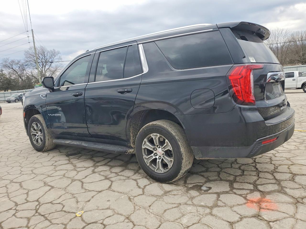 2021 GMC Yukon sle