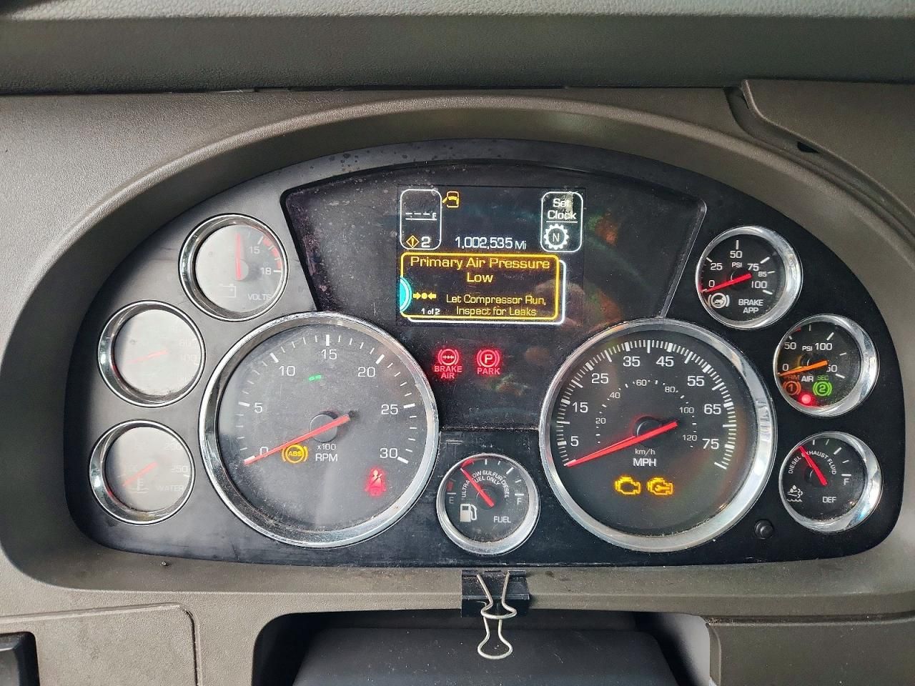 2016 Kenworth T680 Semi Truck