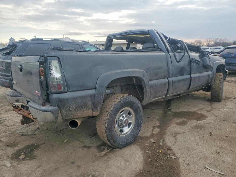 2004 GMC Sierra K2500 Heavy Duty