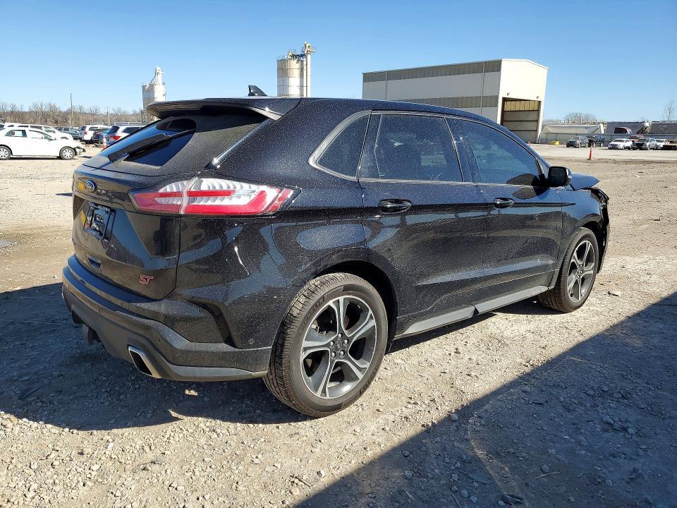 2019 Ford Edge st