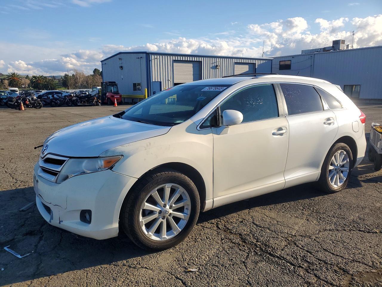2012 Toyota Venza le