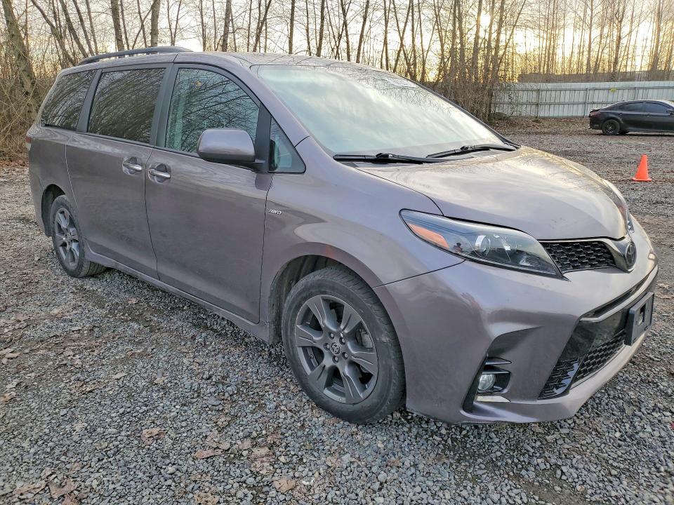 2020 Toyota Sienna se Premium 7-passenger