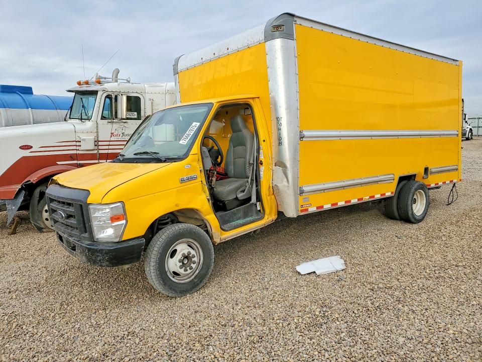 2022 Ford Econoline-BOX Truck