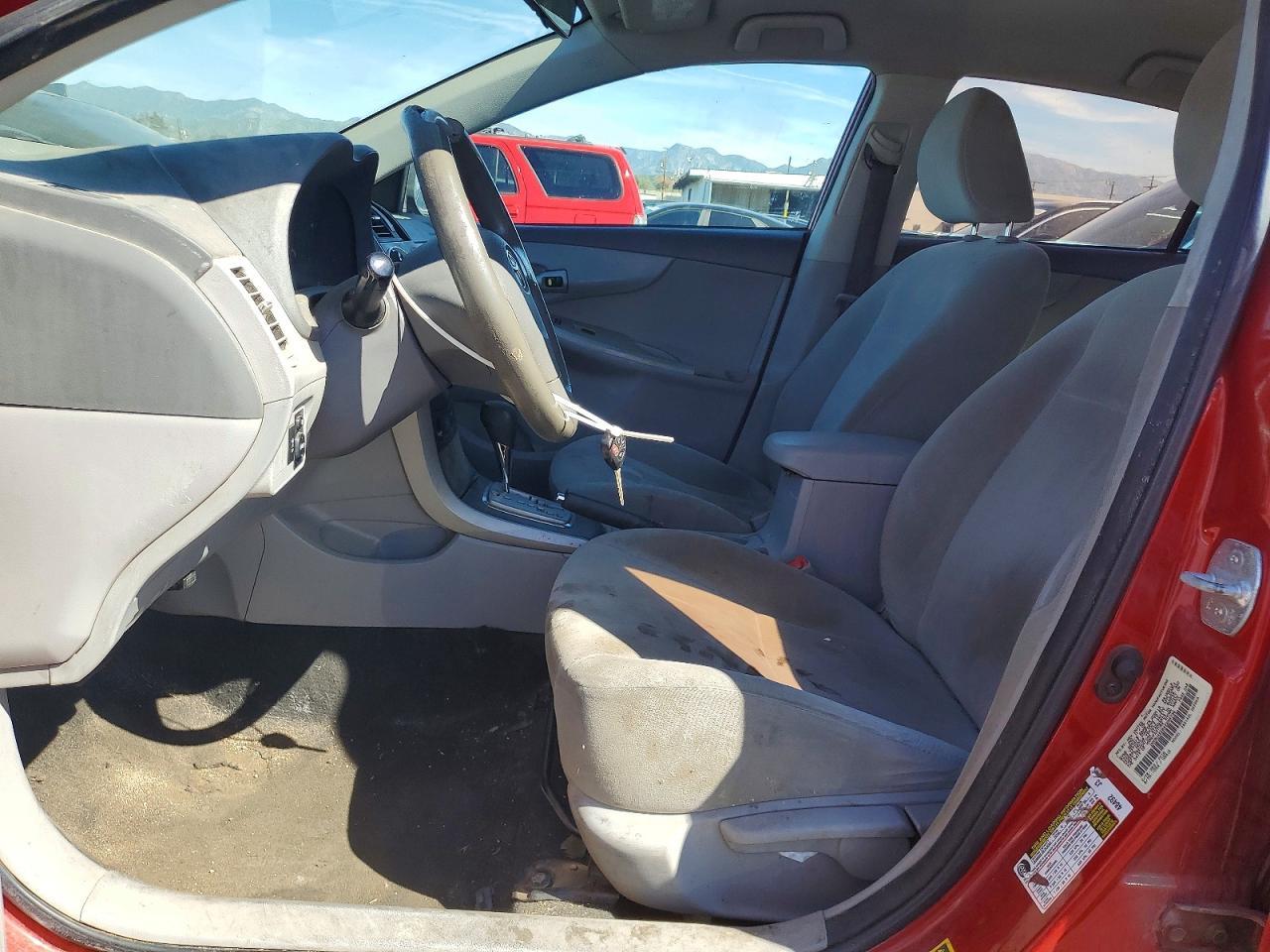 2010 Toyota Corolla le