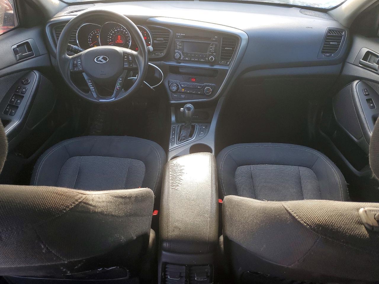 2011 KIA Optima lx