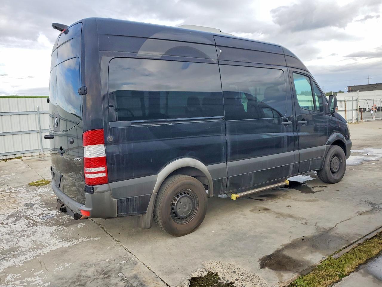 2017 Mercedes-Benz Sprinter 2500