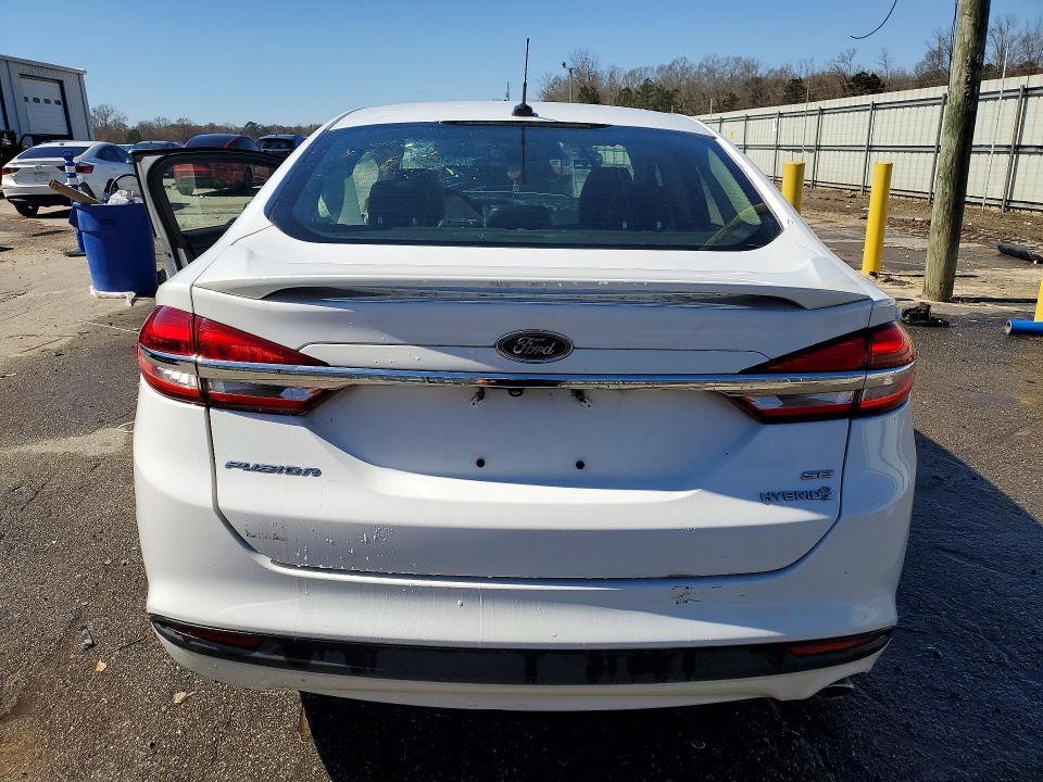 2018 Ford Fusion se Hybrid