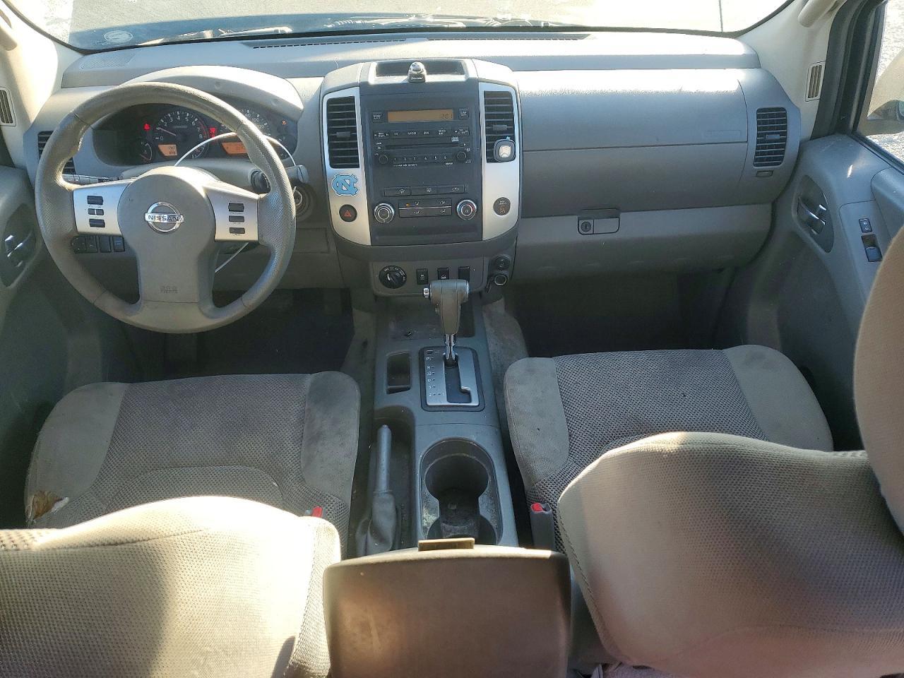 2012 Nissan Frontier SV V6