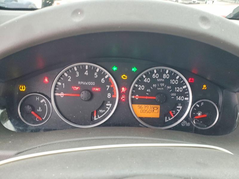 2012 Nissan Frontier s