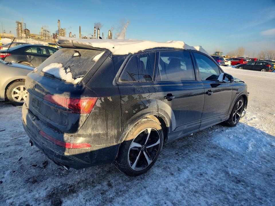 2023 Audi SQ7 Premium Plus