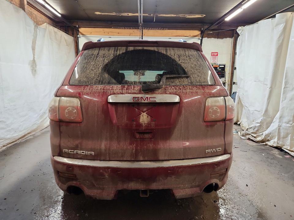 2011 GMC Acadia Denali