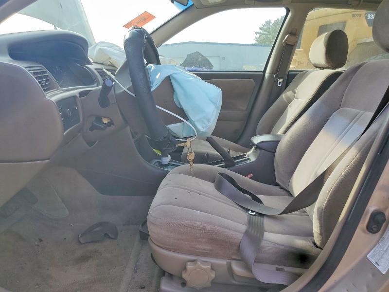 1998 Toyota Camry le