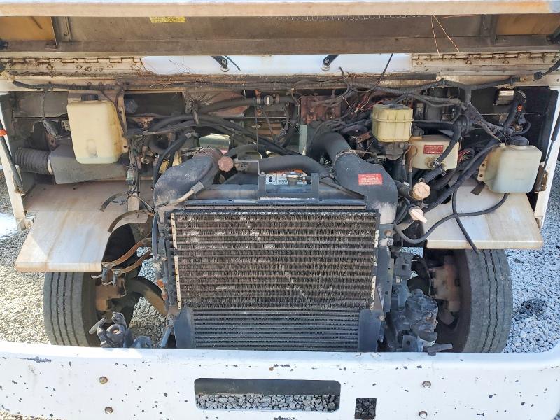 2001 Freightliner MT45 Chassis Delivery Truck