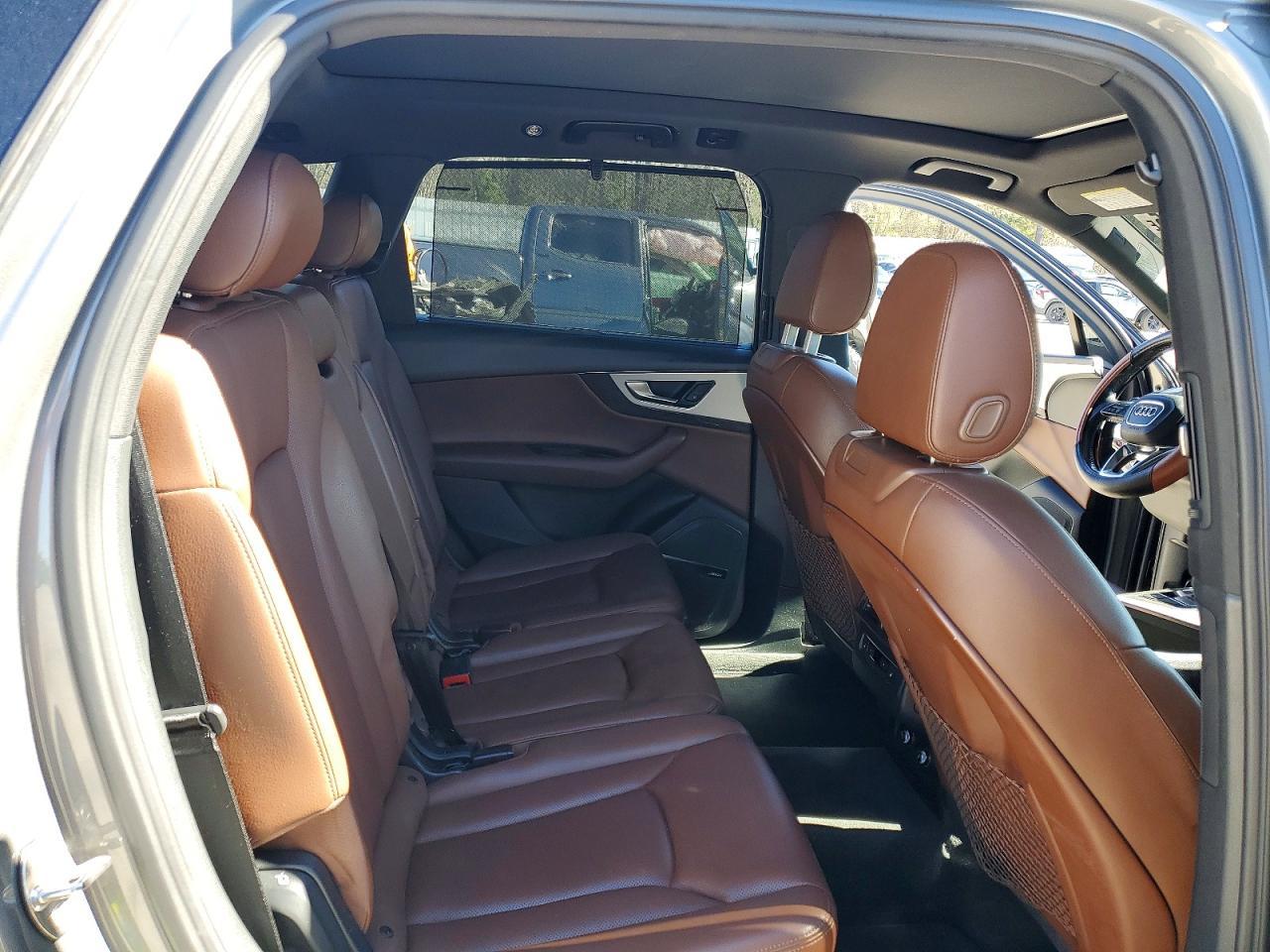 2018 Audi Q7 Premium Plus