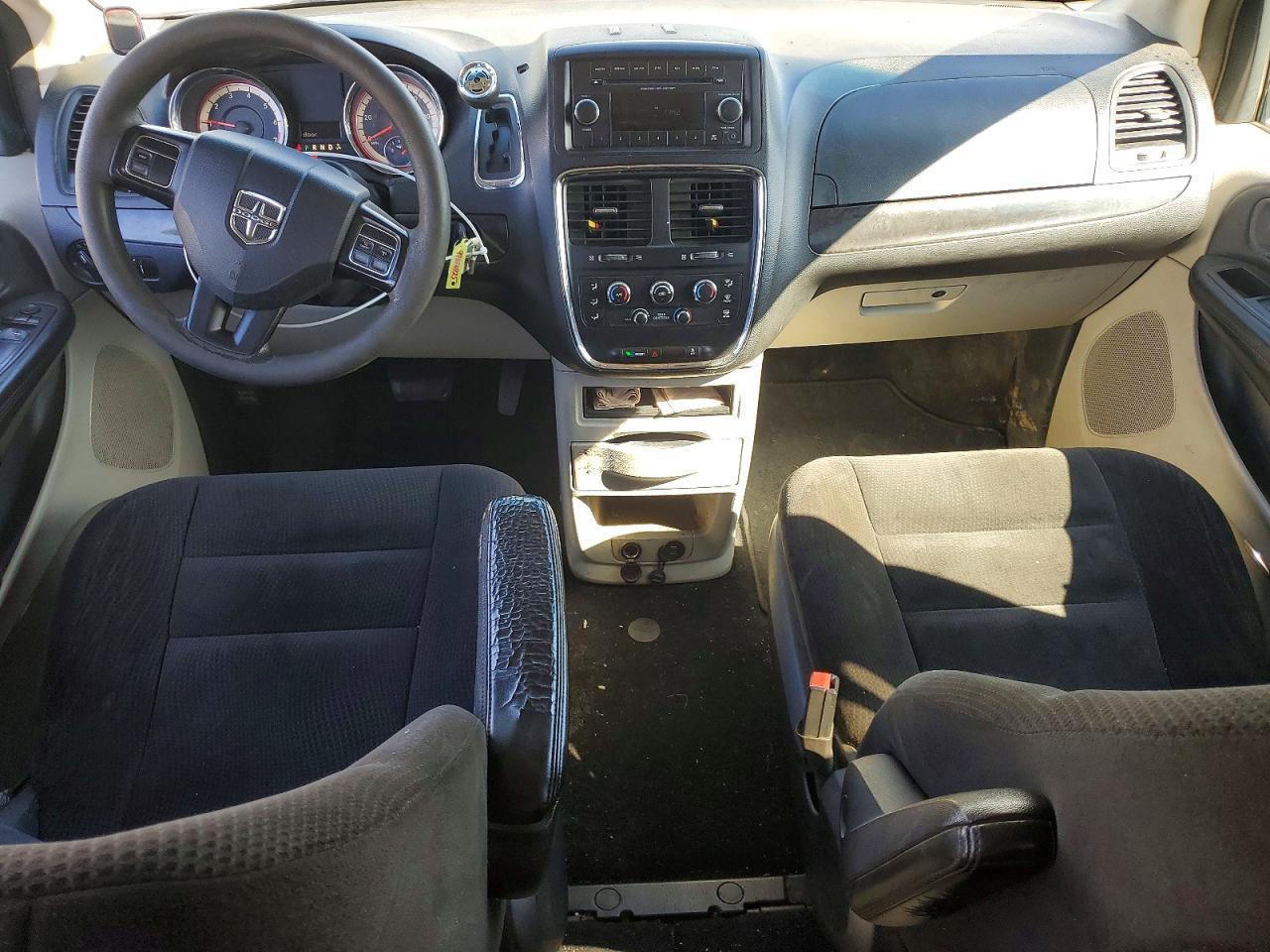 2017 Dodge Grand Caravan se