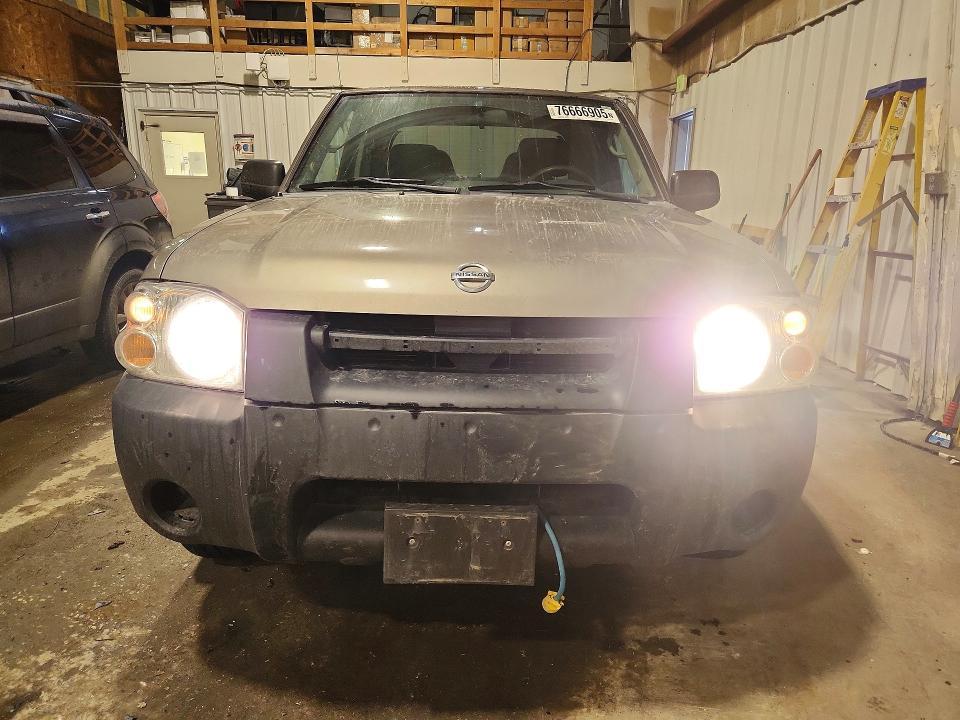 2004 Nissan Frontier Crew cab xe V6