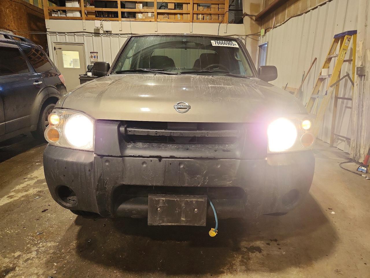 2004 Nissan Frontier XE-V6