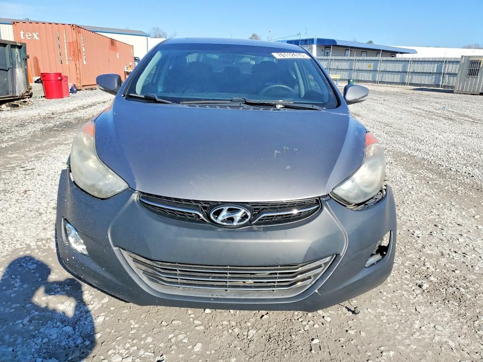 2013 Hyundai Elantra gls