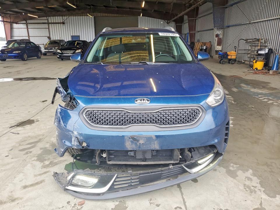 2017 KIA Niro lx